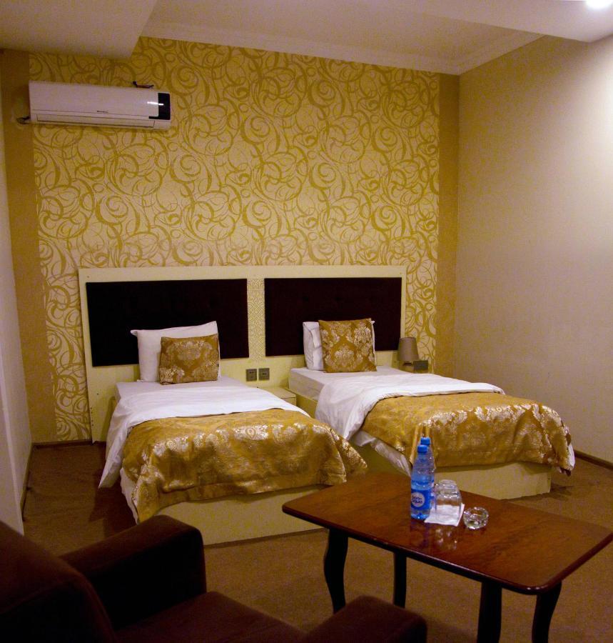 Center Khagani Hotel バクー エクステリア 写真