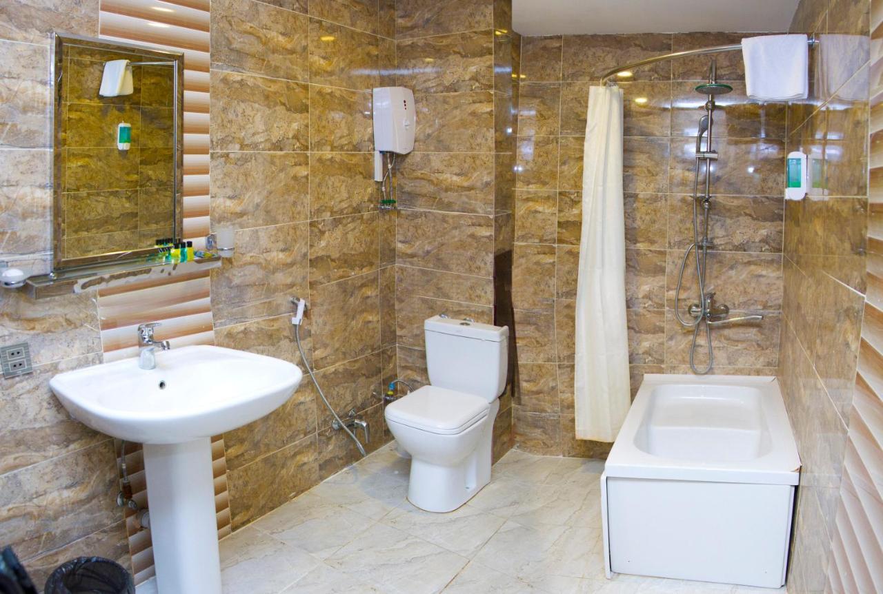 Center Khagani Hotel バクー エクステリア 写真